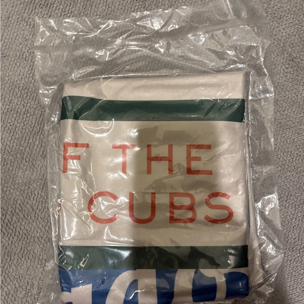 Chicago Cubs Wrigley Field Giveaway 🧢🏟️ Polar Fleece Throw Blanket NWT - Picture 6 of 7